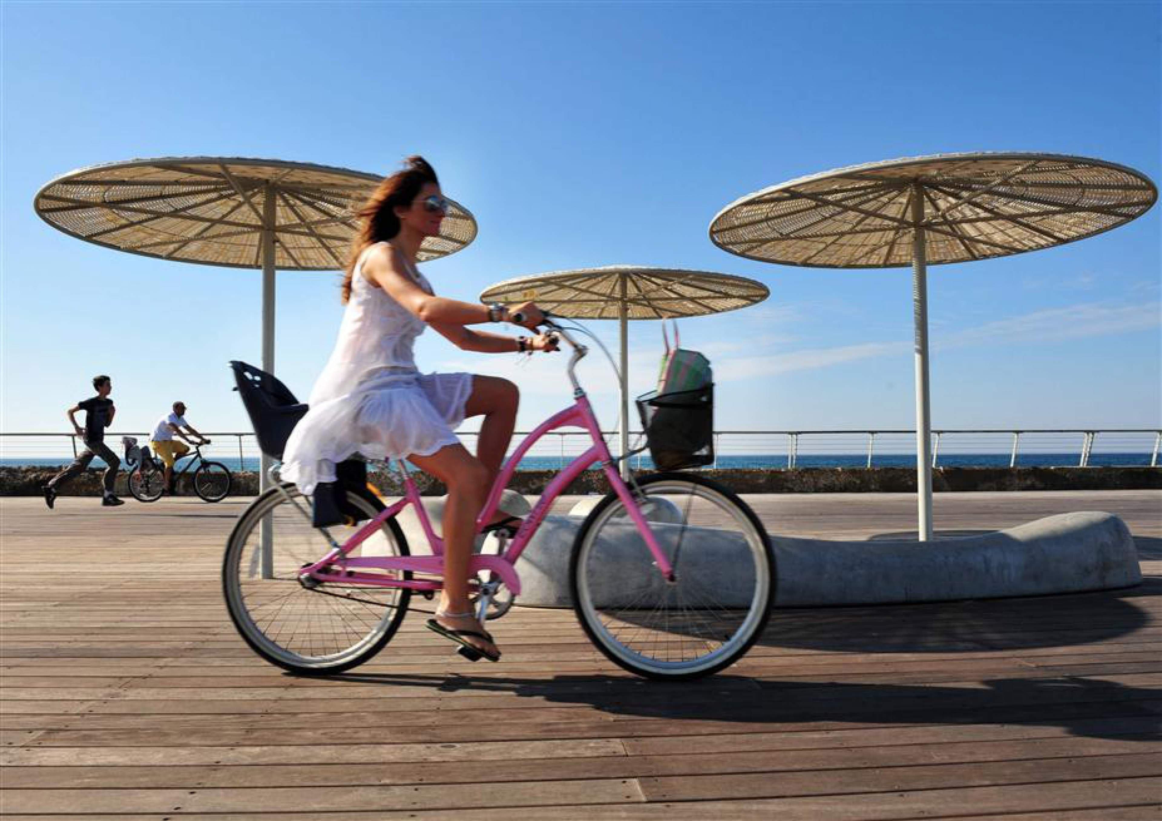 Crowne Plaza Tel Aviv Beach, An Ihg Hotel Exterior photo